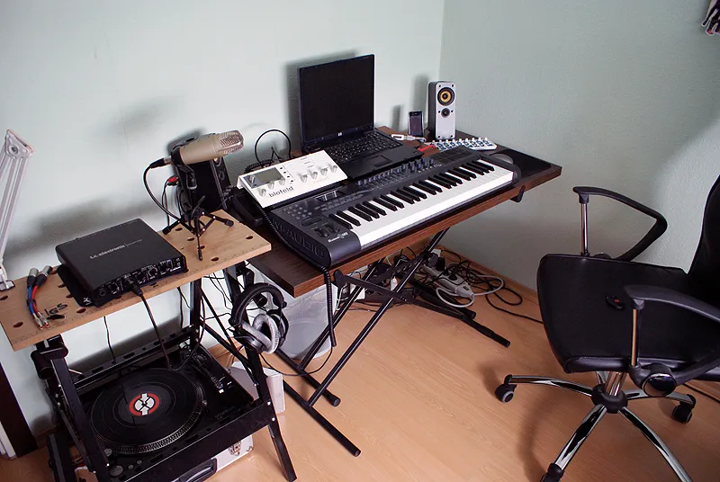 Hit Records, Humble Setups: How Today's Chart-Toppers Are Being Made in Living Rooms and Closets
