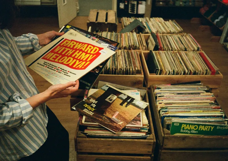 Skip the Single: How Digging Deeper Into Albums Became the New Flex