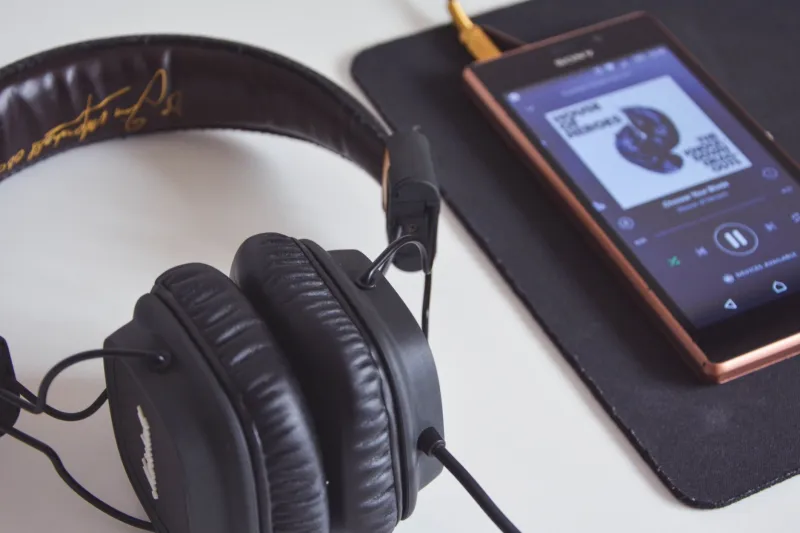 Streaming Divorce: The Listeners Leaving Big Platforms Behind and the Apps Winning Them Over